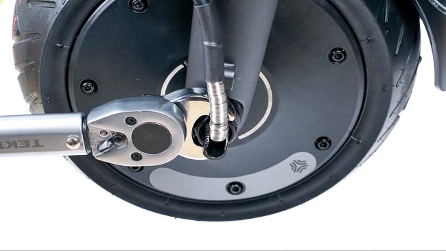 Replace the tube and tire for the Boosted Rev Tools you will need: