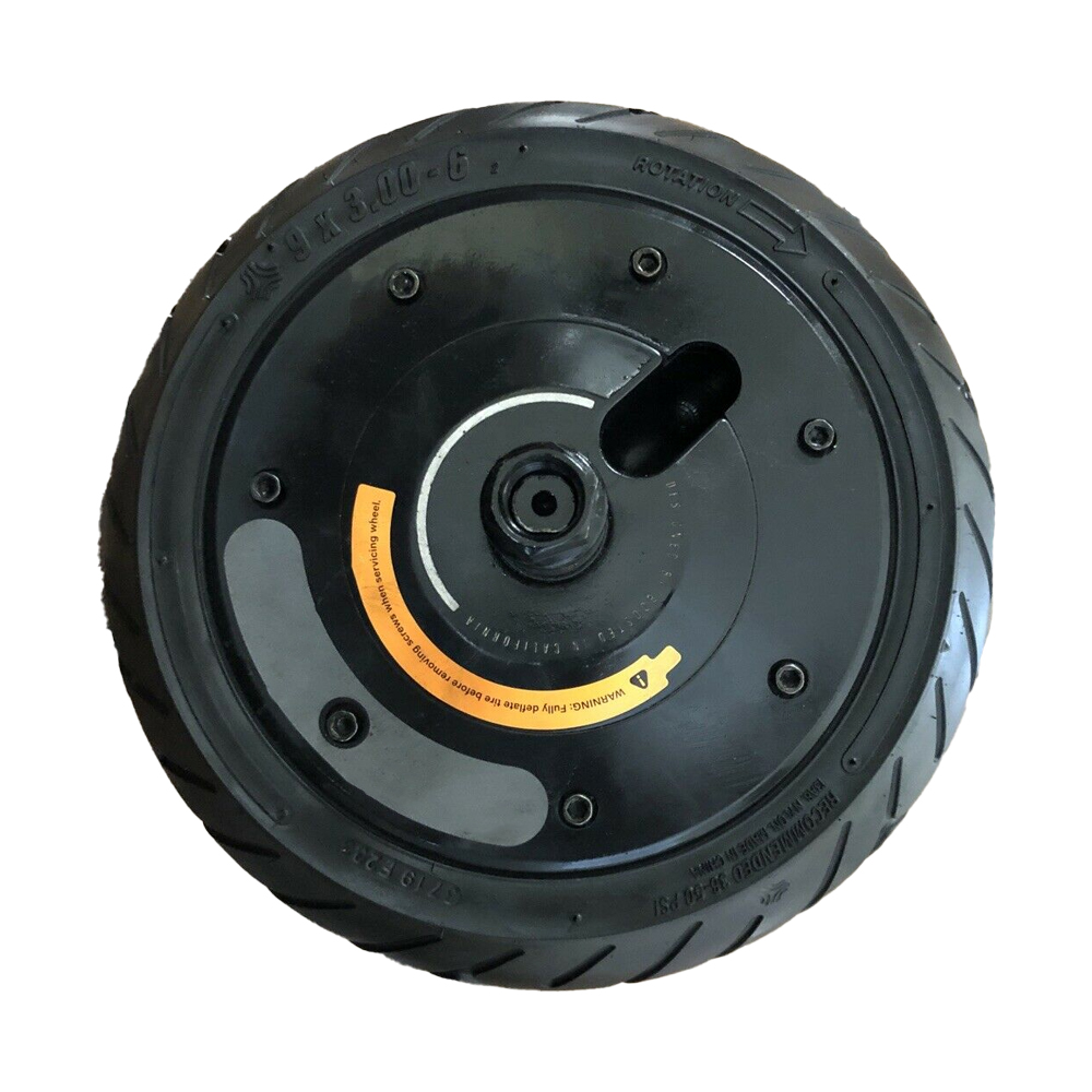 Boosted Rev 750W Rear Motor + Tire The powerful 750 watt continuous brushless DC motor. This is a original new spare part and compatible with the rear. *due to the pressure involved in the manufacturing of a Boosted Rev, the cable has a few marks that show during disassembling.