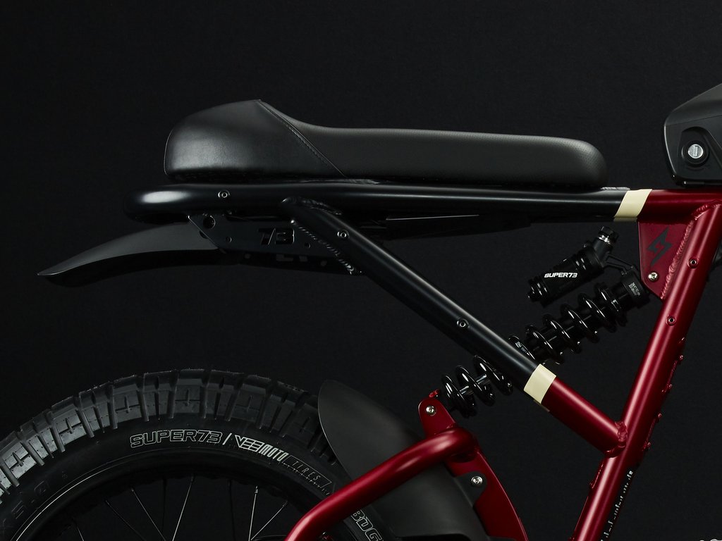 Super73-RX Carmine Red The RX debuts Super73’s most powerful and technologically advanced drive system with multi-class ride modes. This performance vehicle is a street-legal electric motorbike that does not require a license or registration. The RX also features Super73’s all-new connected electronics suite and is compatible with iOS and Android mobile devices through the new Super73 App.