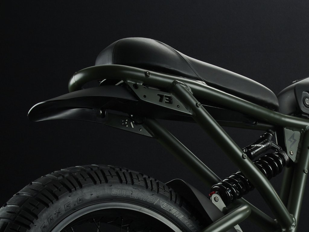 Super73-RX Olive Drab The RX debuts Super73’s most powerful and technologically advanced drive system with multi-class ride modes. This performance vehicle is a street-legal electric motorbike that does not require a license or registration. The RX also features Super73’s all-new connected electronics suite and is compatible with iOS and Android mobile devices through the new Super73 App.