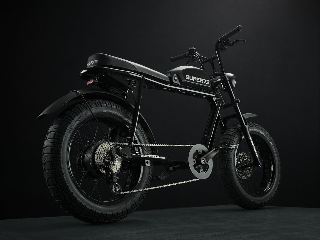 SUPER73-S2 Galaxy Black The Super73-S2 is a high performance street-legal electric motorbike that does not require a license or registration. Designed for the urban adventurer, the agile S2 is a sport-cruiser style motorbike built with an aircraft-grade aluminum alloy frame and a fully adjustable air spring suspension fork. The S2 also features Super73's all-new connected electronics suite that is compatible with iOS and Android mobile devices through the new Super73 App.