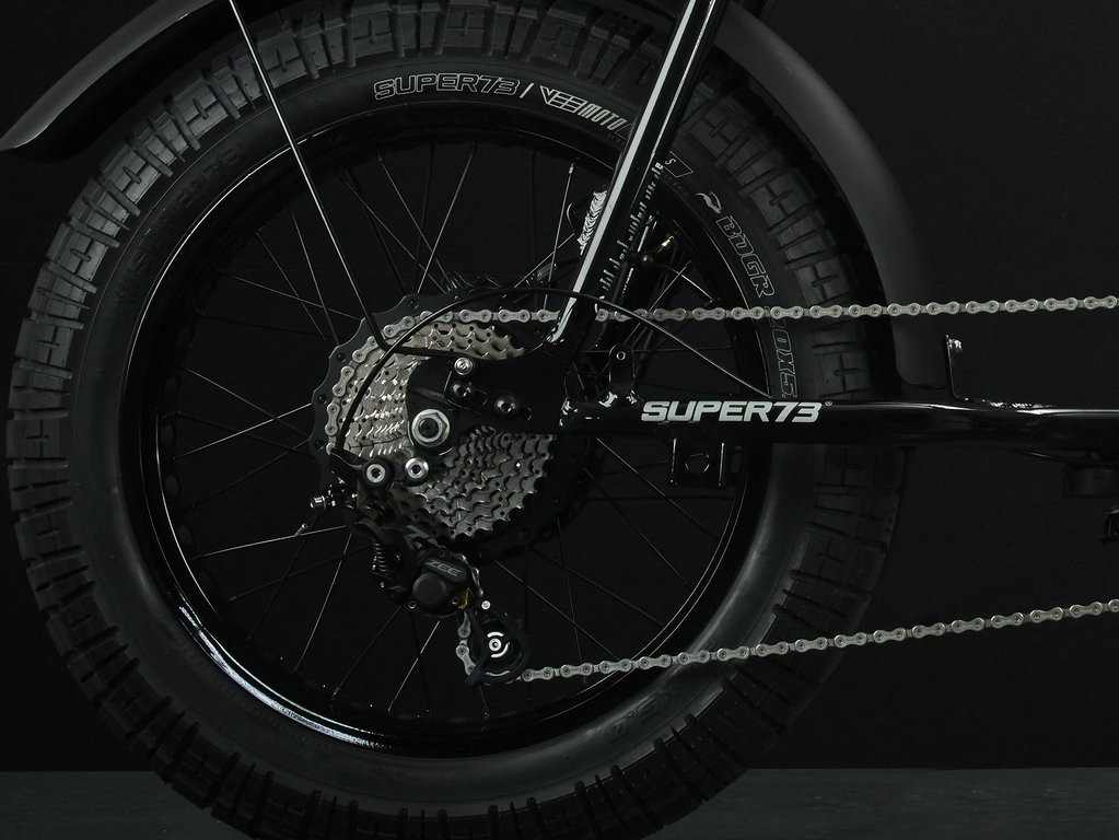 SUPER73-S2 Galaxy Black The Super73-S2 is a high performance street-legal electric motorbike that does not require a license or registration. Designed for the urban adventurer, the agile S2 is a sport-cruiser style motorbike built with an aircraft-grade aluminum alloy frame and a fully adjustable air spring suspension fork. The S2 also features Super73's all-new connected electronics suite that is compatible with iOS and Android mobile devices through the new Super73 App.