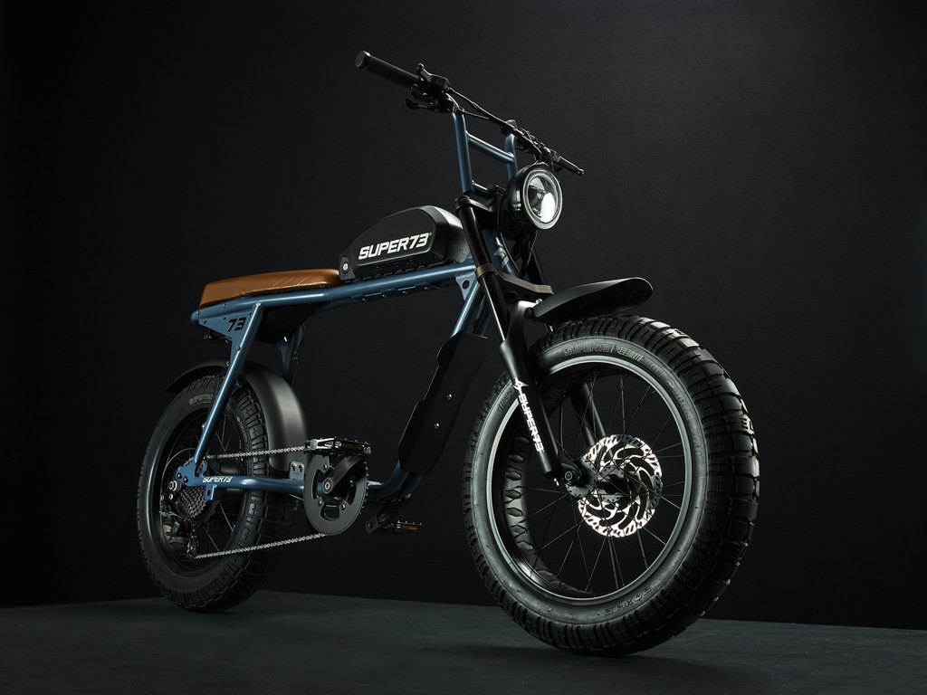 SUPER73-S2 Hudson Blue The Super73-S2 is a high performance street-legal electric motorbike that does not require a license or registration. Designed for the urban adventurer, the agile S2 is a sport-cruiser style motorbike built with an aircraft-grade aluminum alloy frame and a fully adjustable air spring suspension fork. The S2 also features Super73's all-new connected electronics suite that is compatible with iOS and Android mobile devices through the new Super73 App.