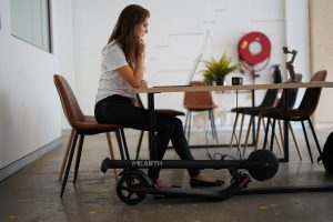Cars are a massive problem With massive problem I mean that their problem is their mass, says a video I watched last night. And it got me to think. How much carbon dioxide emission can we reduce when we switch from cars to electric scooters for rides up to 10 kilometer?