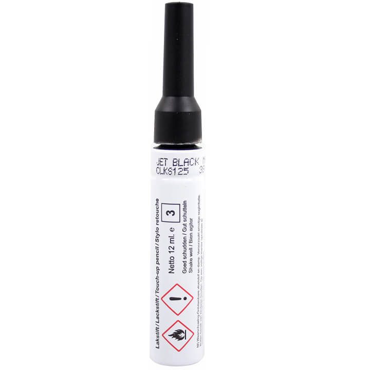 Curtain Lipstick Jet Black UZZ 69005 Matte